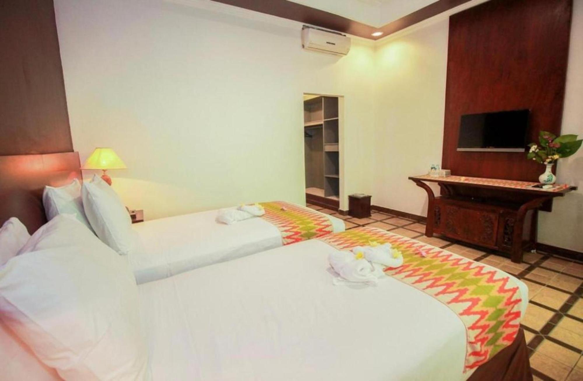 Attara Heritage Senggigi Exterior foto